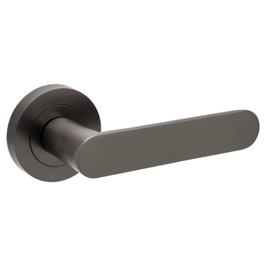 Duke Round Rose Door Lever Set