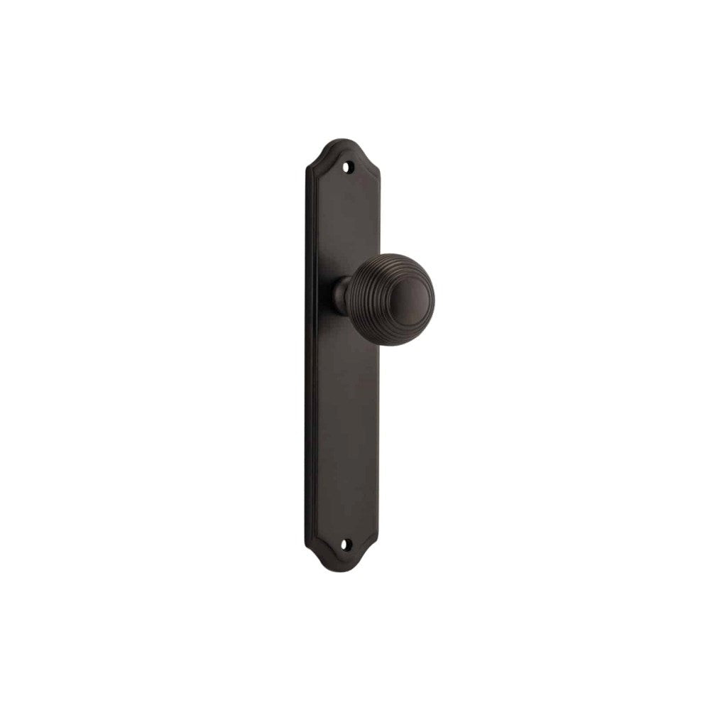 Guildford Shouldered Door Knob Set