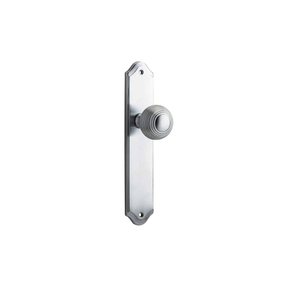 Guildford Shouldered Door Knob Set