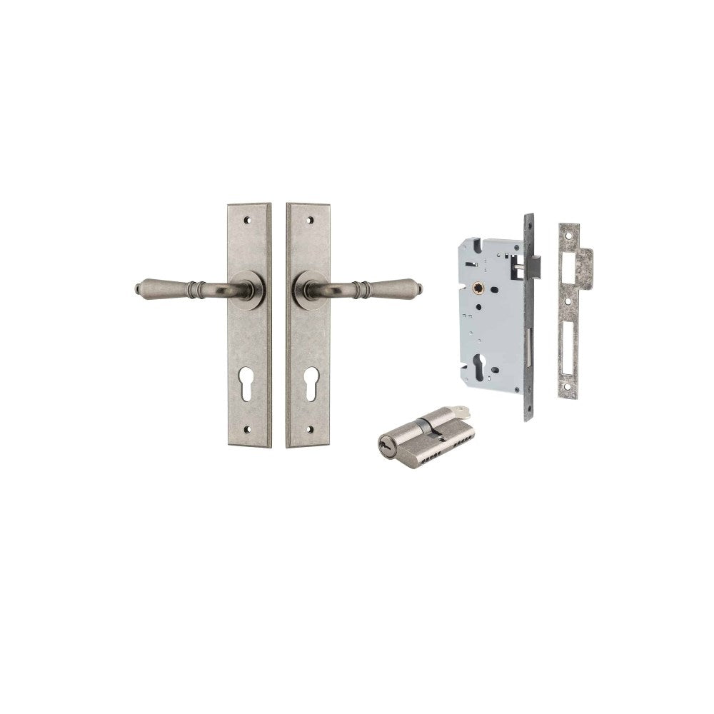 Sarlat Chamfered Door Lever Set